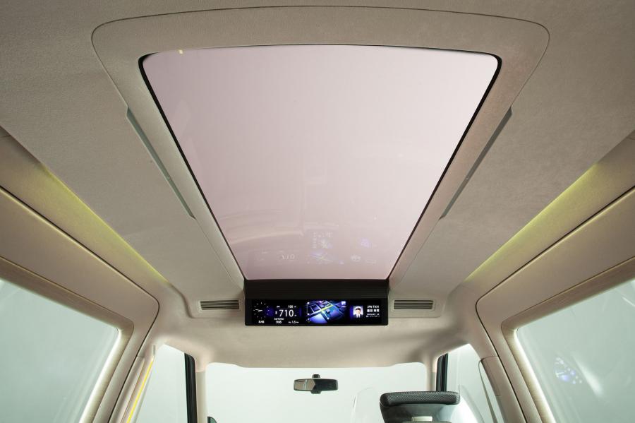  Toyota JPN Taxi Concept 2013 года  (фото 13 из 37)